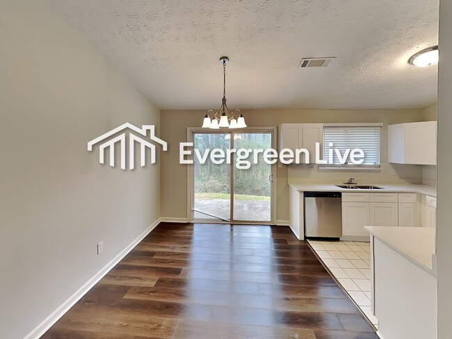 Building Photo - 5052 Galbraith Cir