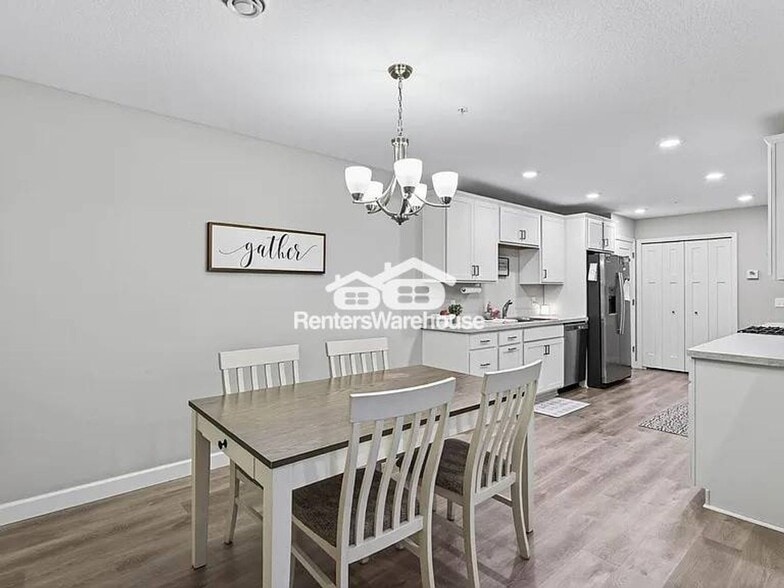 Building Photo - 25584 3rd St W