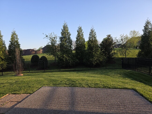 Building Photo - Resort Living At It's Finest in Foxland Harbor