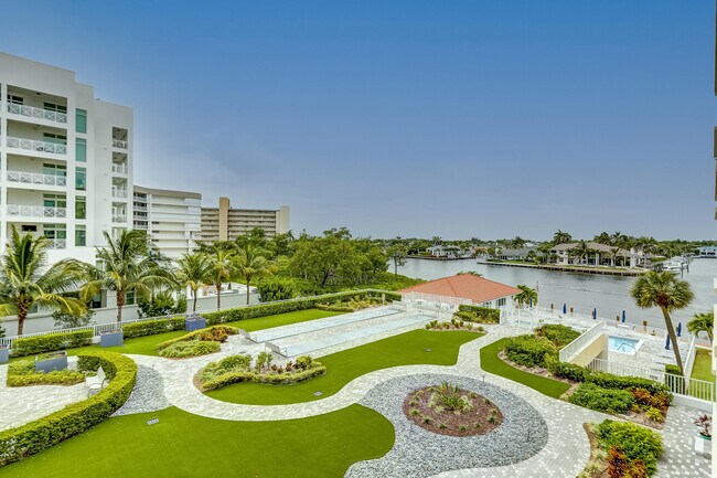 Building Photo - 3114 S Ocean Blvd