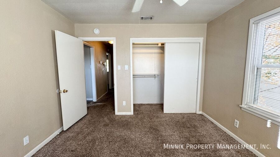 Building Photo - 3005 49th St