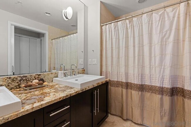 Building Photo - 1262 Kettner Blvd