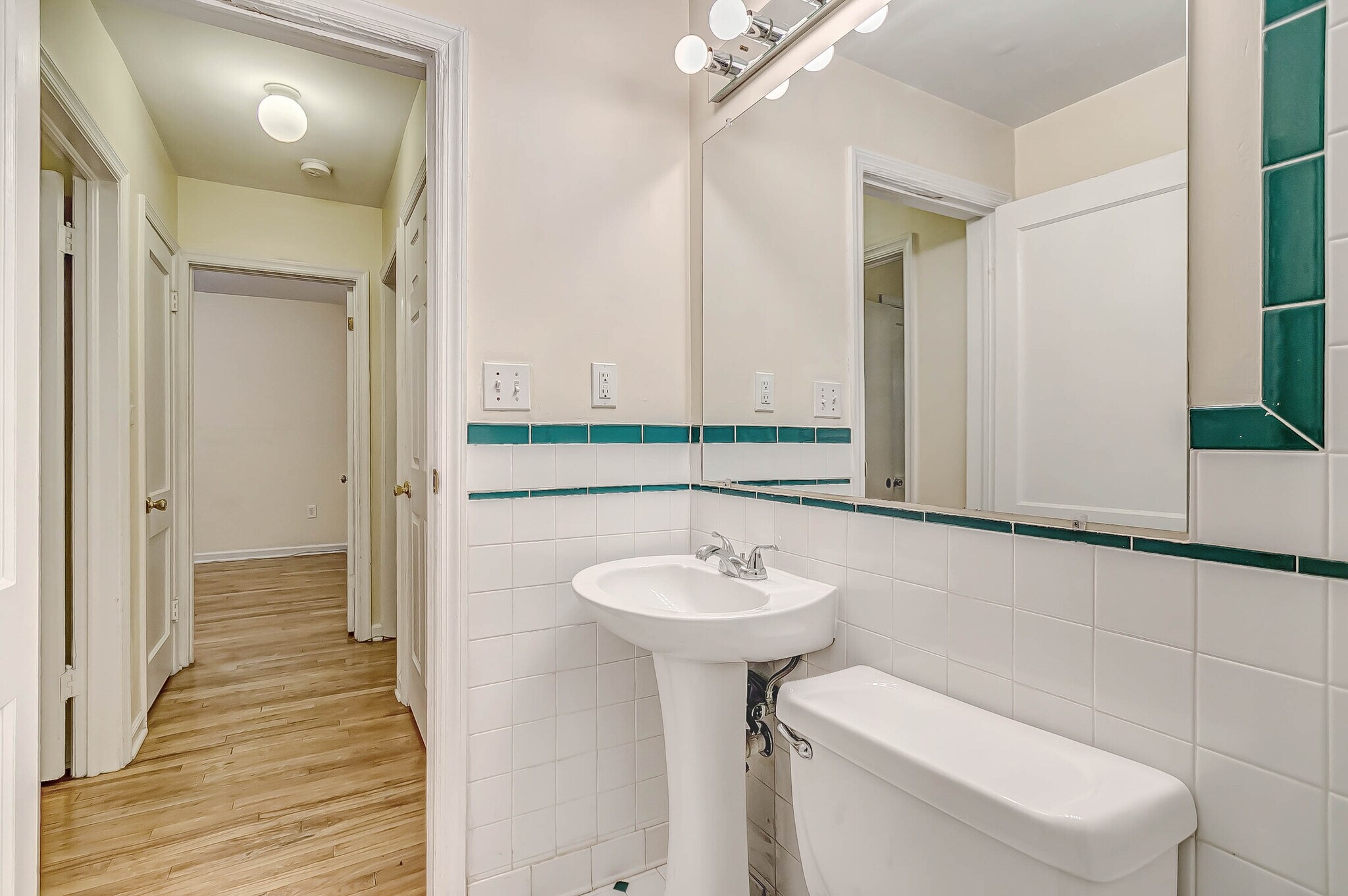 Building Photo - 4827 Indian Ln