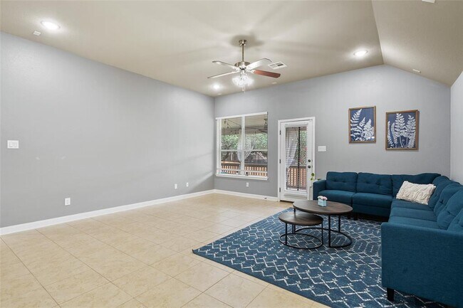 Building Photo - 424 Atlanta Park Dr