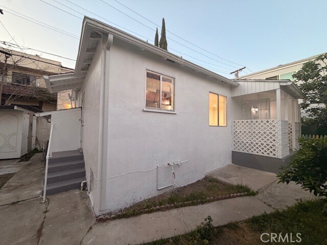 Building Photo - 1153 Justin Ave