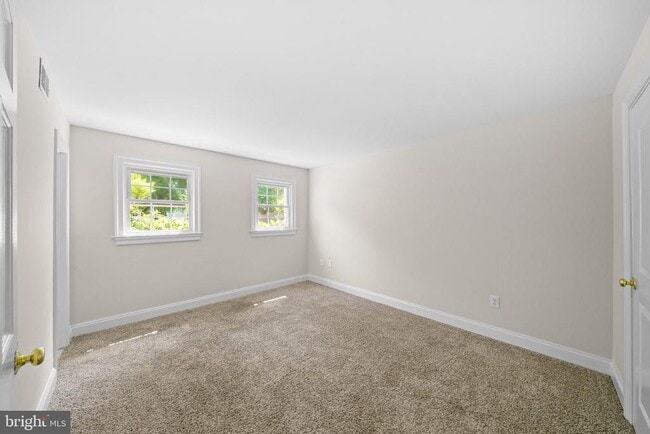 Building Photo - 1310 Forestwood Dr
