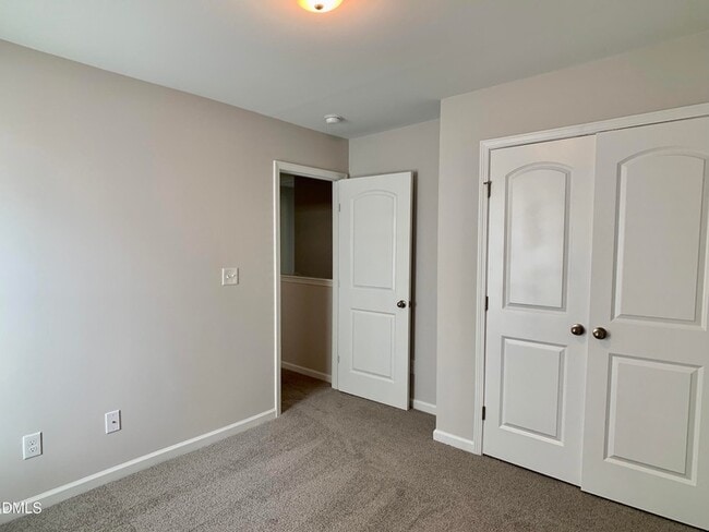 Building Photo - 131 Diploma Dr