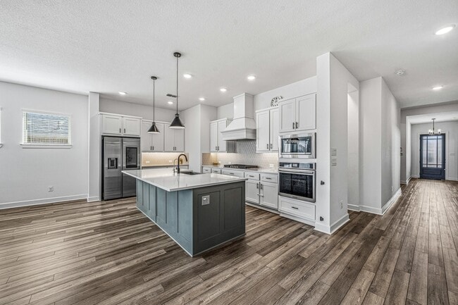 Building Photo - 7415 Denali Dr