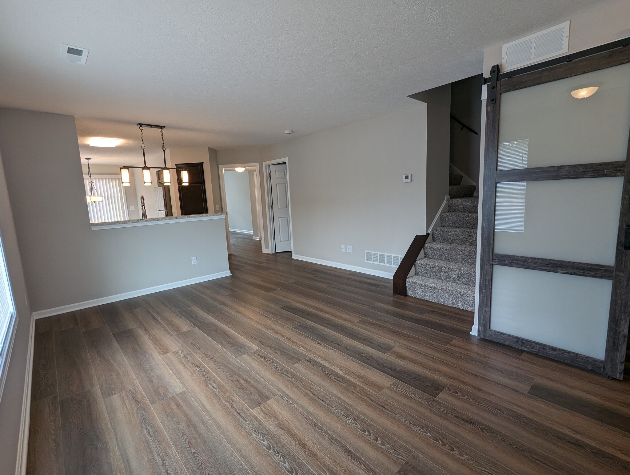 Living room - 4262 Stow Rd
