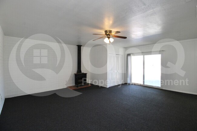 Building Photo - 124 E Minton Dr
