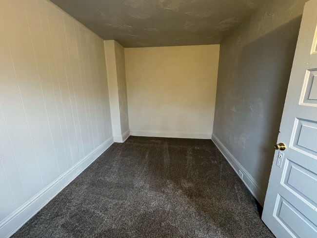 Building Photo - 37 N Belvidere Ave