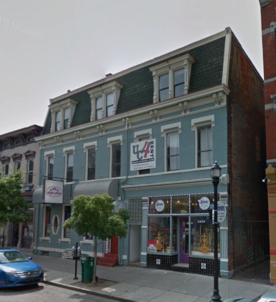 Building Photo - 115 Calhoun St