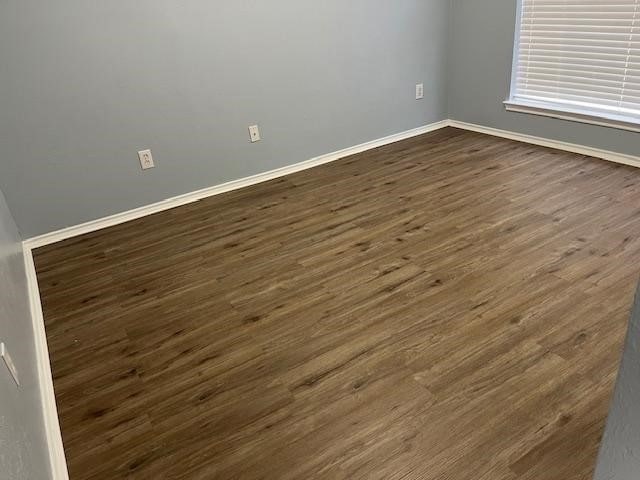 Building Photo - 2063 Greencrest Dr