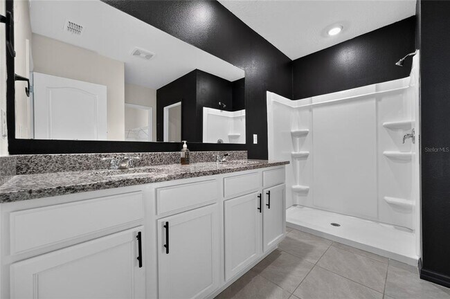 Building Photo - 1725 Aurora Ridge Dr