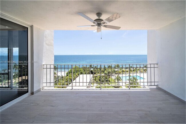 Building Photo - 881 Ocean Dr
