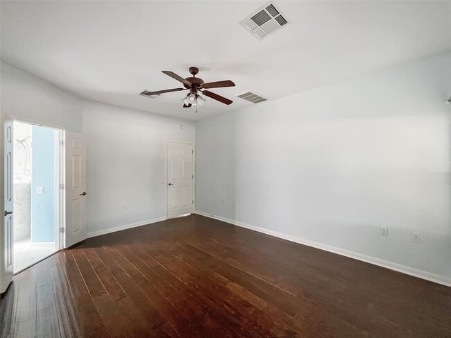 Building Photo - 3917 Bronco Bend Loop