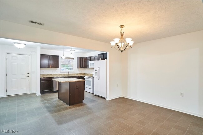 Building Photo - 1747 Blase Nemeth Rd