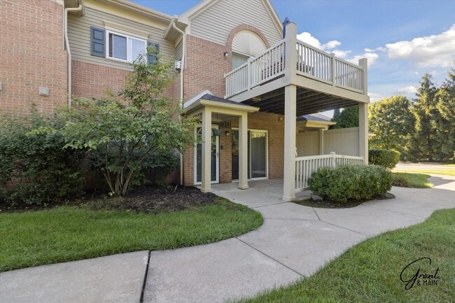 Primary Photo - 2 bedroom ranch style condo $1995