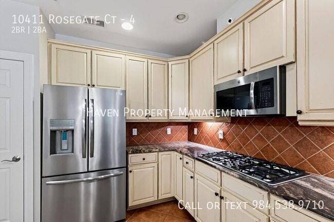 Building Photo - 10411 Rosegate Ct