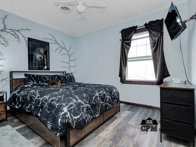 Building Photo - Cozy cul-de-sac home
