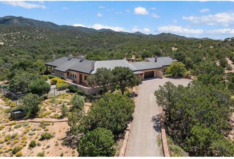 Primary Photo - 61 Ortiz Rd