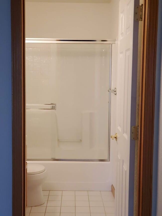 Building Photo - Beautiful Montgomery Estates Home - Long Term Rental