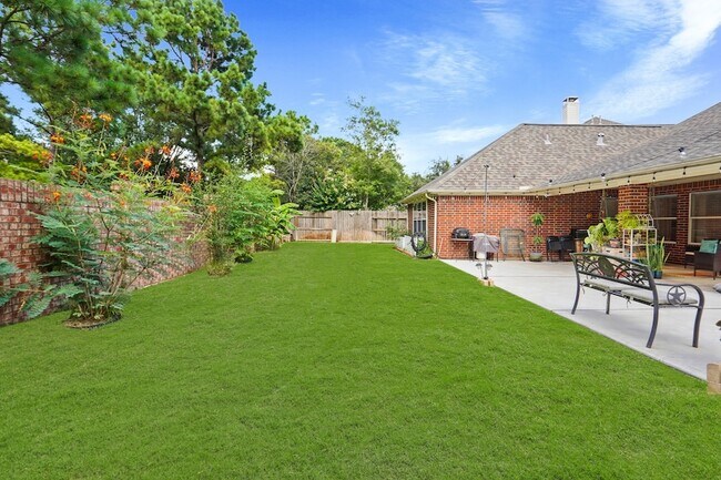 Building Photo - 23722 Allingham Ln