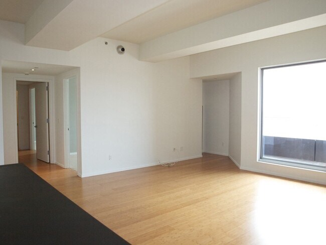 Building Photo - 141 Dorchester Ave