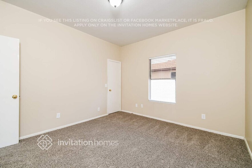 Building Photo - 1182 E Desert Moon Trail