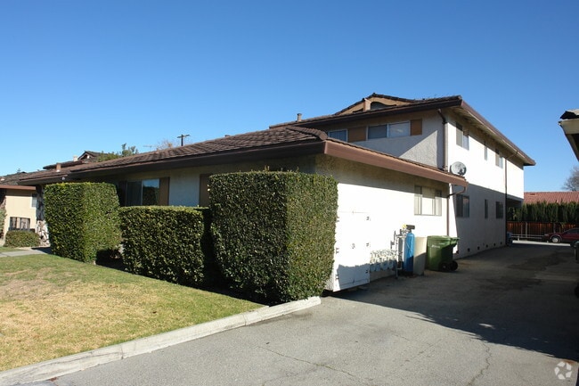 Building Photo - 255 Washington St