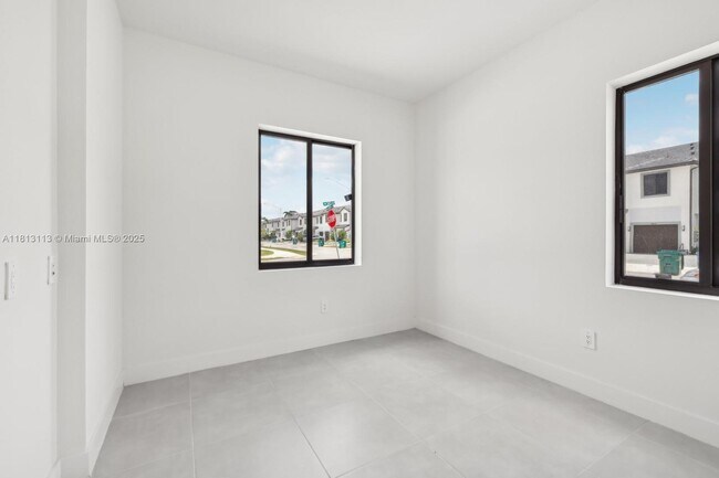 Building Photo - 18918 345th Ter