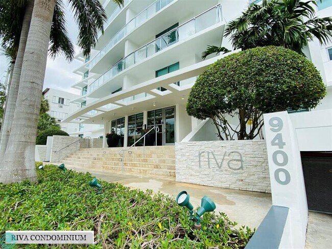Building Photo - 9400 W Bay Harbor Dr