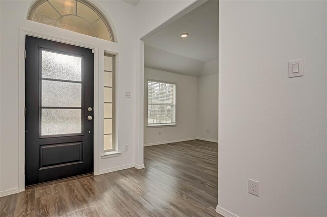 Building Photo - 2847 Mistygate Ct