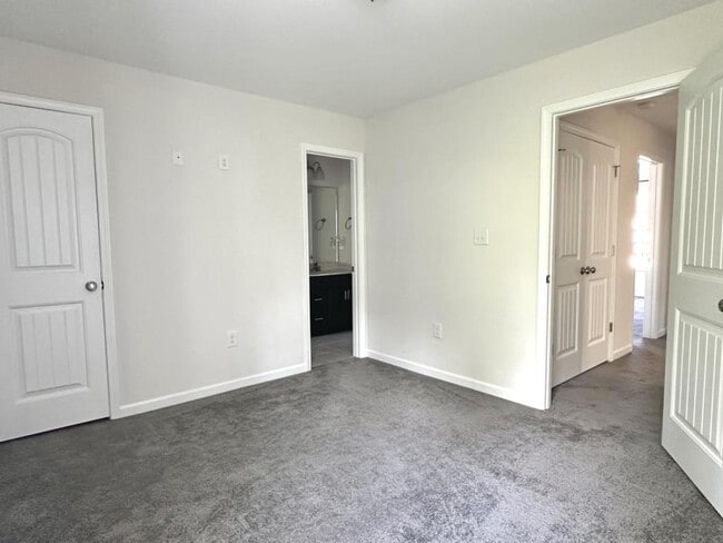 Building Photo - 3816 Briargate Ln
