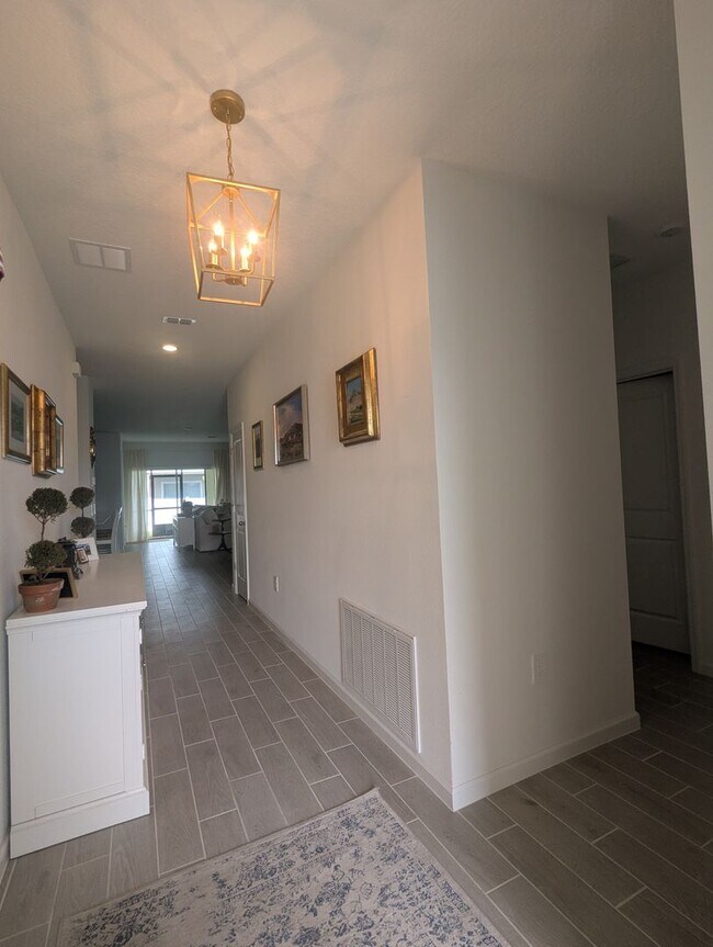 Building Photo - Beautiful newer-construction 4-bedroom, 3-bath home located in Trailhead Landing