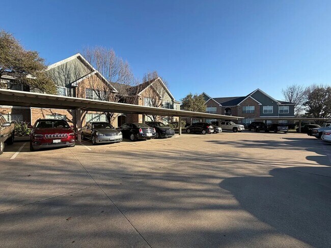 Building Photo - 217 Harris Dr
