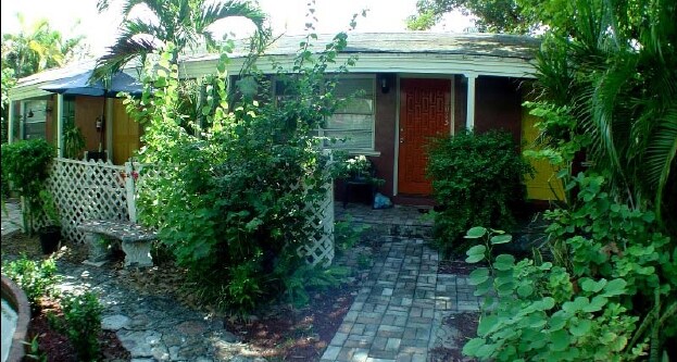 Building Photo - 2021 Plunkett St Hollywood, FL 33020