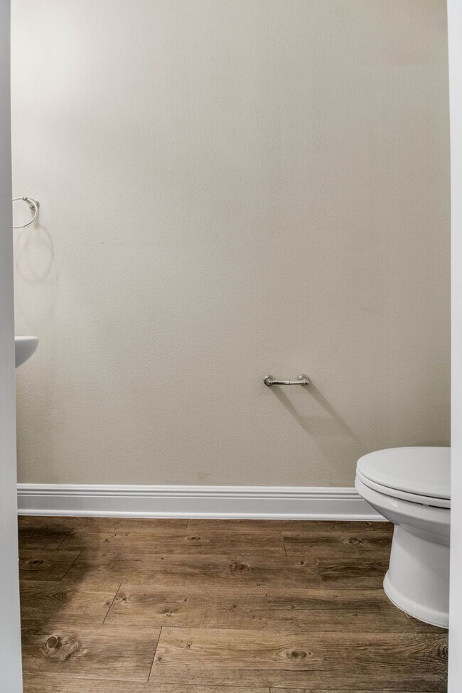 Building Photo - Stunning Two-Story Home with 4 Bedrooms, 2.5 Baths, and an Upstairs Living Room!