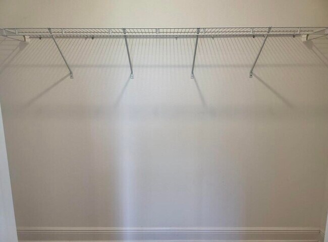 Building Photo - 59 Piper Cv