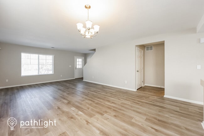 Building Photo - 7837 Candlelight Ln, Fountain, CO, 80817