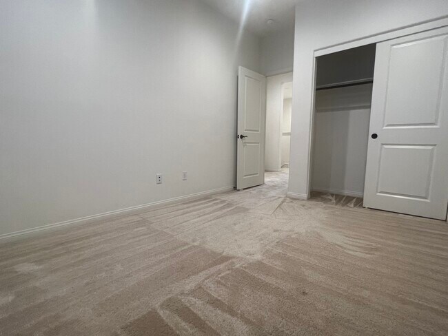 Building Photo - 2404 Sanabria Ln