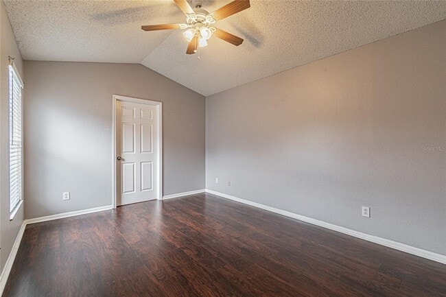 Building Photo - 13136 Carrollwood Creek Dr