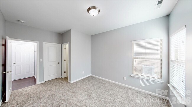 Building Photo - 16126 Long Talon Way