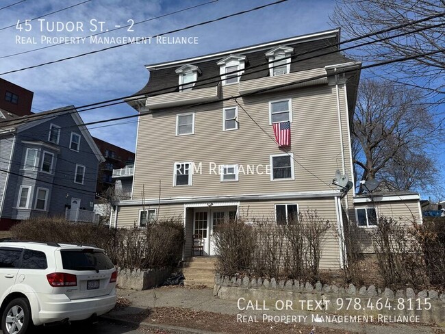 Primary Photo - 2-Bedroom Apartment in Lynn, MA – Heat & H...