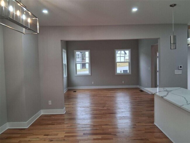 Building Photo - 3180 Tackett Rd