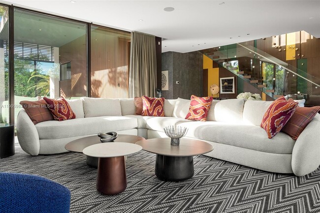 Building Photo - 4585 Nautilus Dr