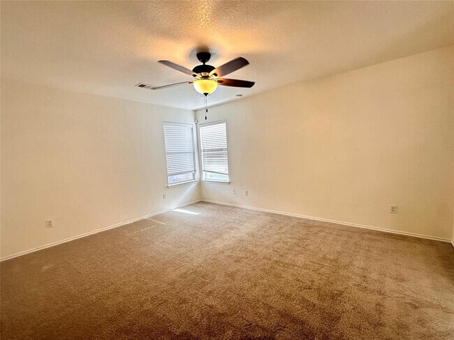 Building Photo - 326 Wild Plum