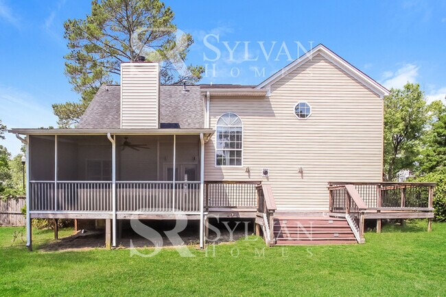 Building Photo - 5 Wheatstone