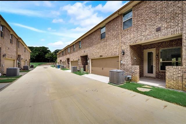 Building Photo - 2413 Gramercy Park Dr