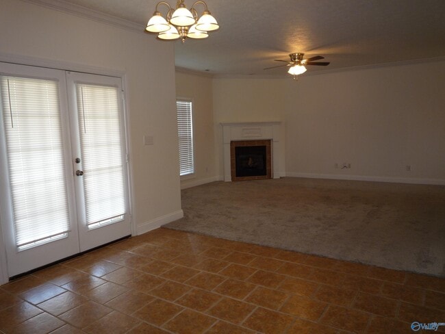Building Photo - 16656 Bellewood Dr
